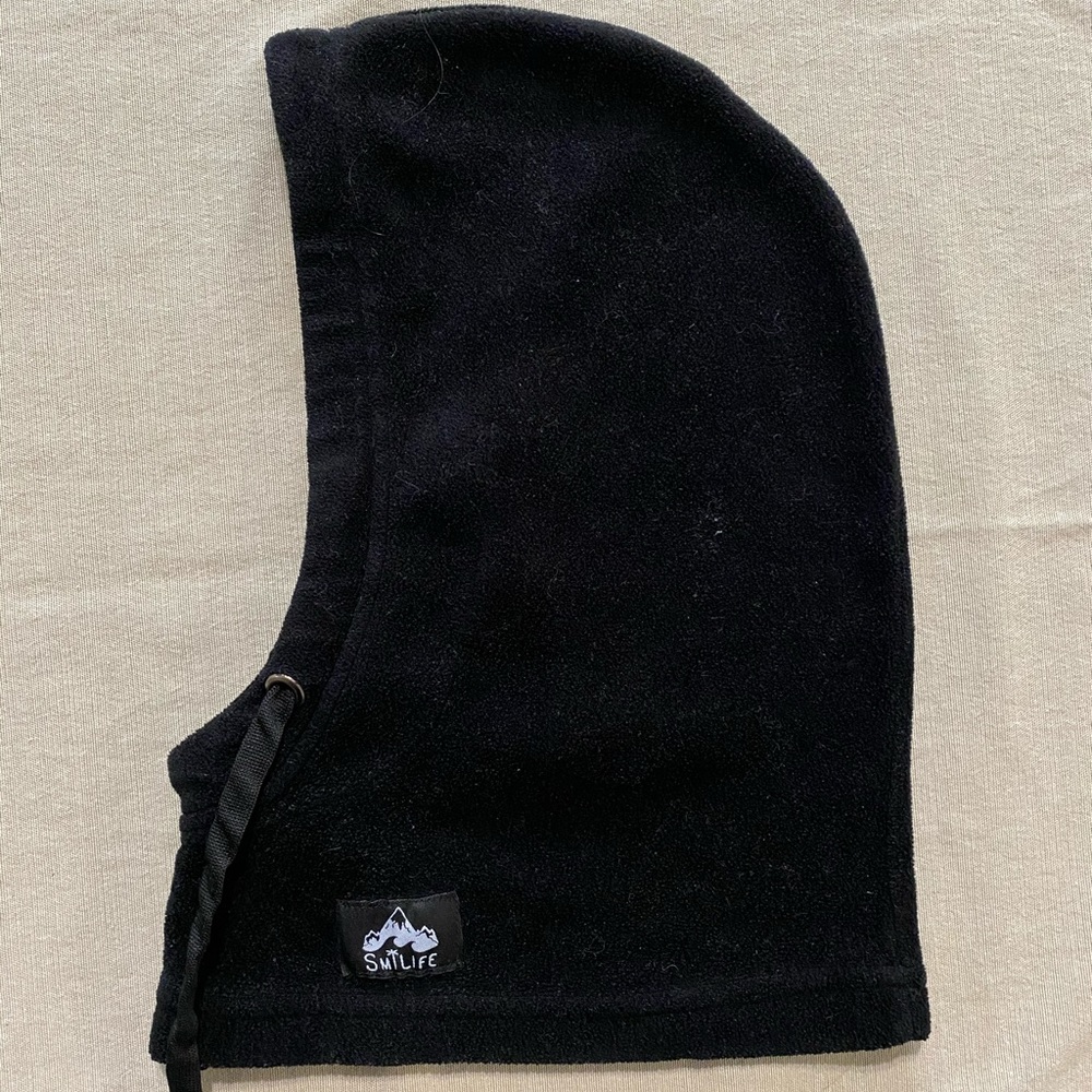 Black snowboard hood